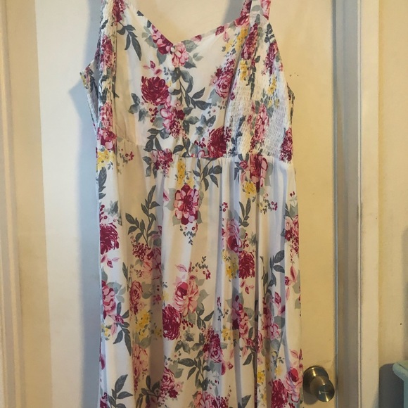 Dresses | Plus Size White Floral Dress | Poshmark